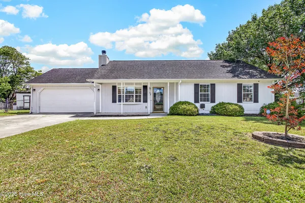 $245,000 | 407 Alec Court, Hubert, NC 28539