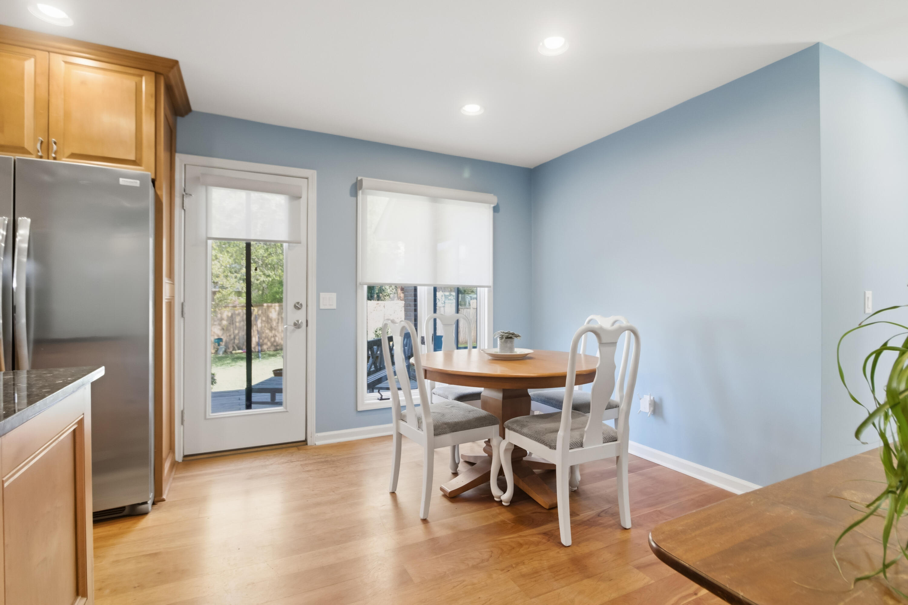 18 Lavington Road Charleston, SC 29407 - Photo 18 of 41 Easy flow from kitchen to back deck