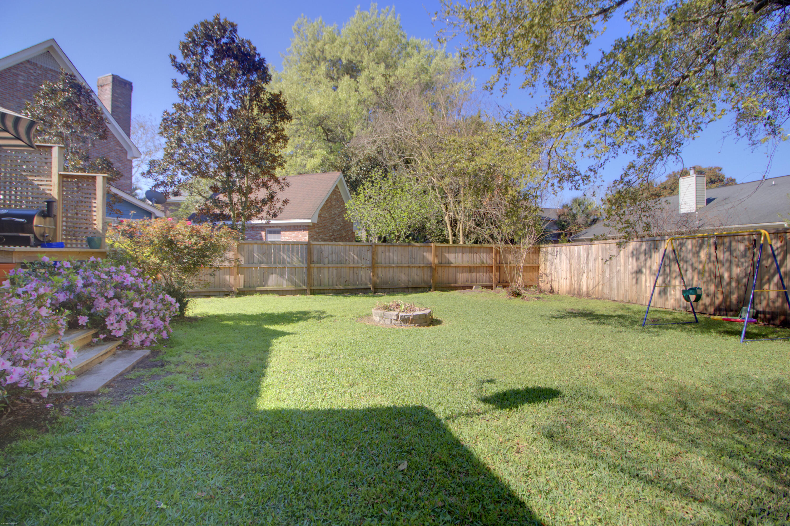 18 Lavington Road Charleston, SC 29407 - Photo 4 of 41 View of the fenced back yard