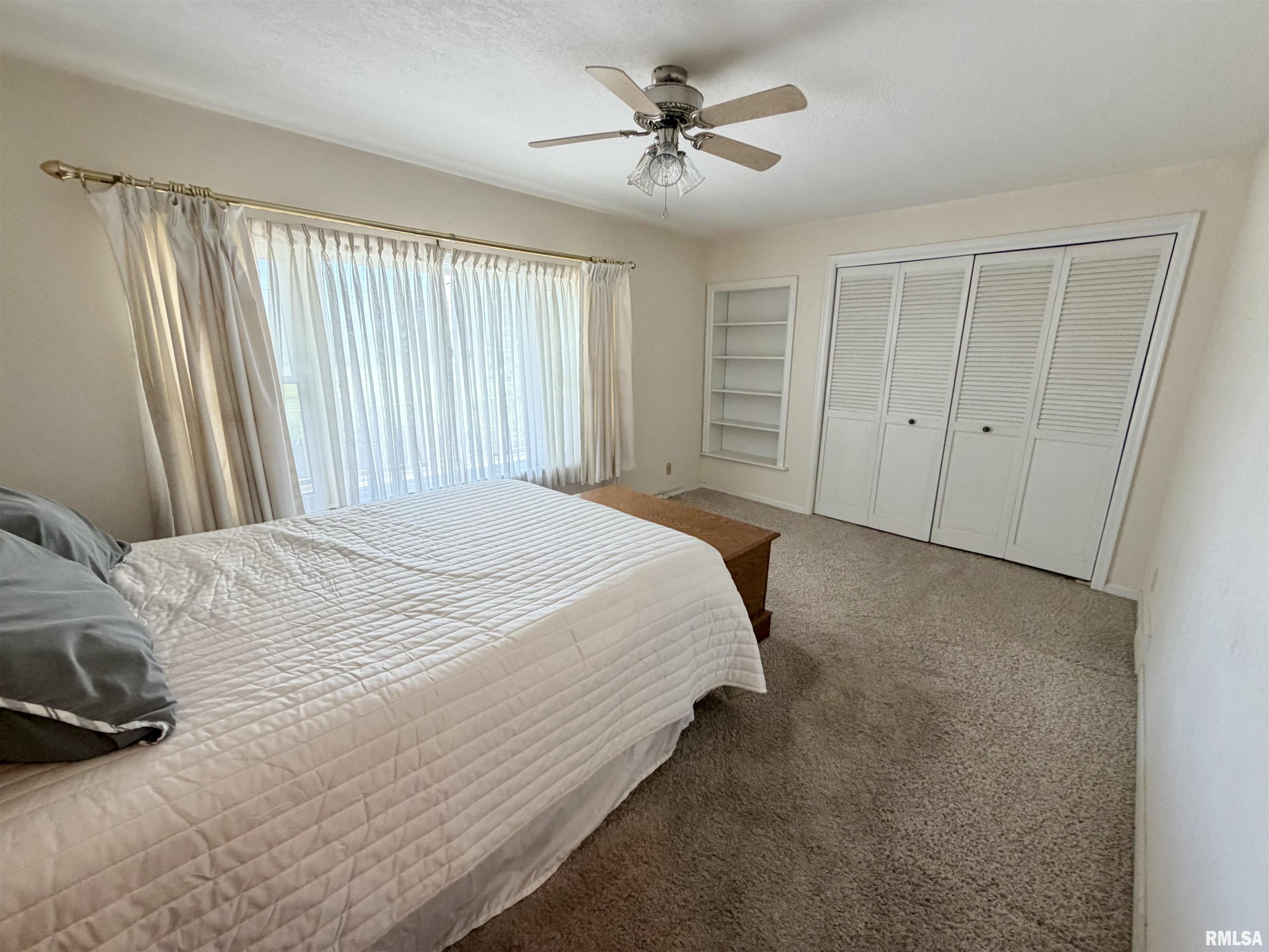 1797 South Lake Storey Road Galesburg, IL 61401 - Photo 14 of 33
