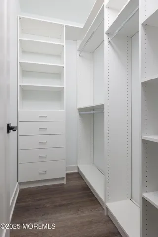 $3,250 | 6 West End Court, Unit 301, Long Branch, NJ 07740