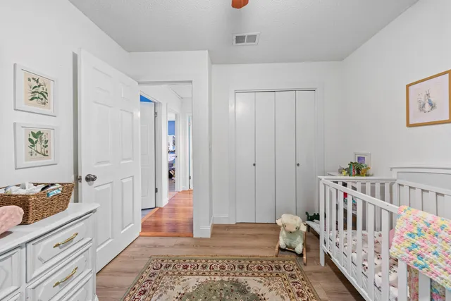 $469,900 | 207 Oakwood Circle, Niceville, FL 32578