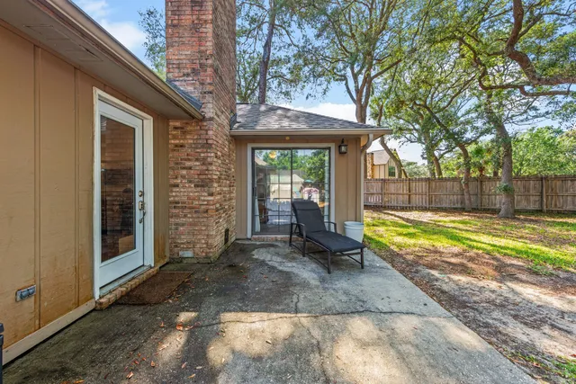 $469,900 | 207 Oakwood Circle, Niceville, FL 32578