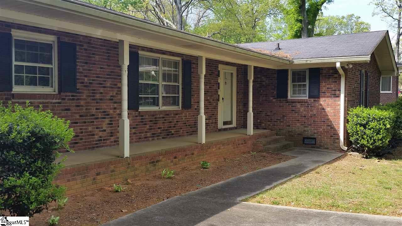 1614 Hudson Road Greer, SC 29650 - Photo 2 of 35 Gallery Image 2