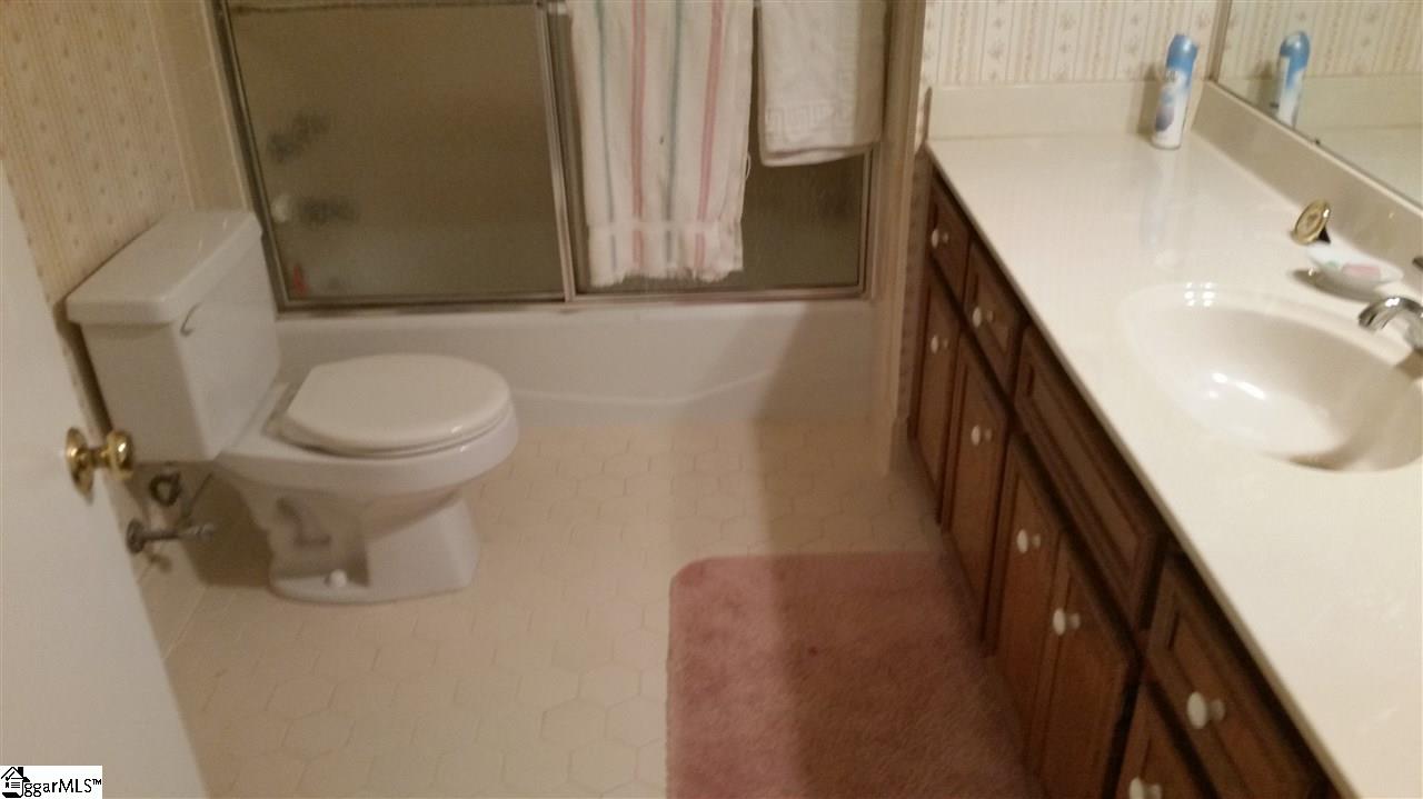 1614 Hudson Road Greer, SC 29650 - Photo 24 of 35 Gallery Image 24