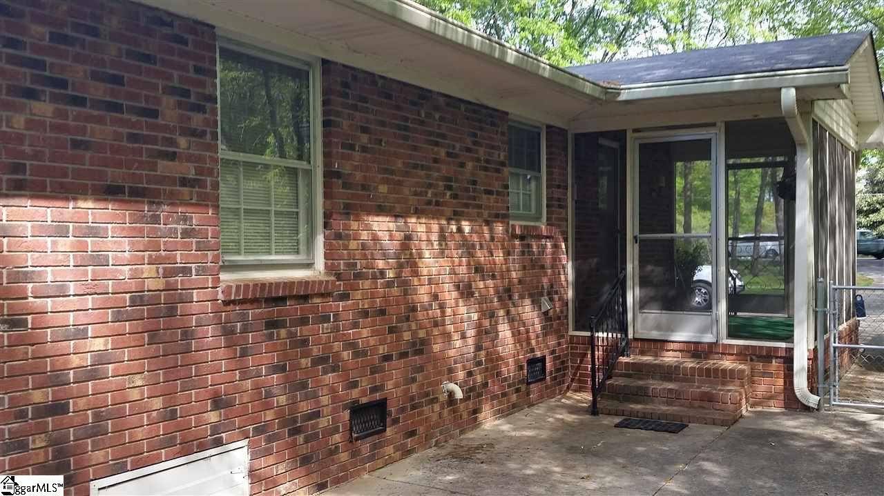 1614 Hudson Road Greer, SC 29650 - Photo 32 of 35 Gallery Image 32