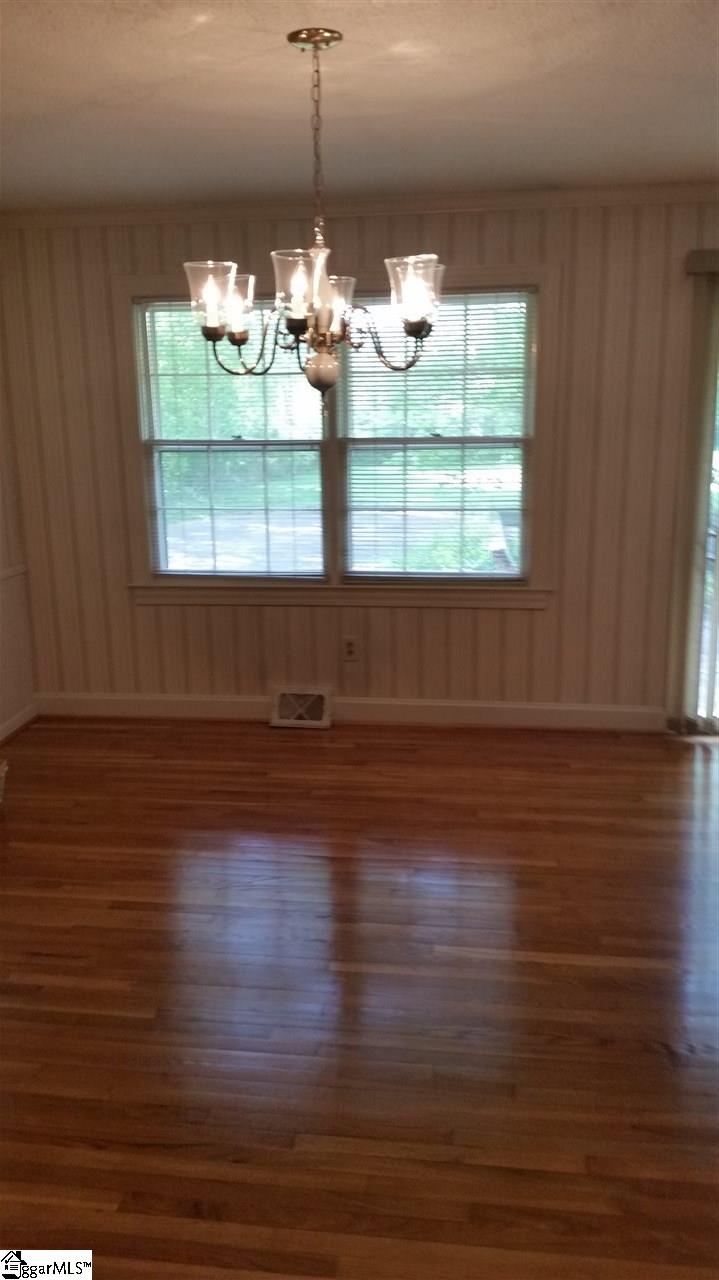 1614 Hudson Road Greer, SC 29650 - Photo 7 of 35 Gallery Image 7