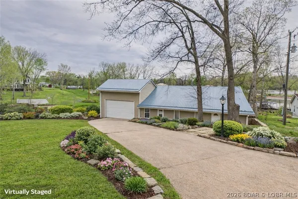$374,900 | 3760 Dogwood Drive, Stover, MO 65078
