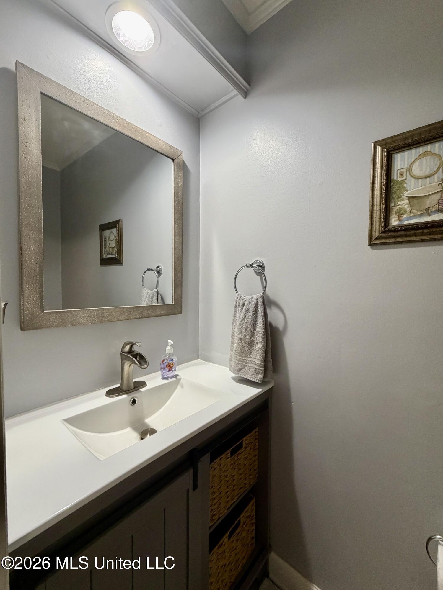 218 Gillespie Circle Raymond, MS 39154 - Photo 21 of 42 gillhalfbath22174