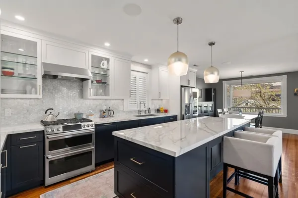 $1,398,000 | 118 Kinnaird Street, Unit 3, Cambridge, MA 02139