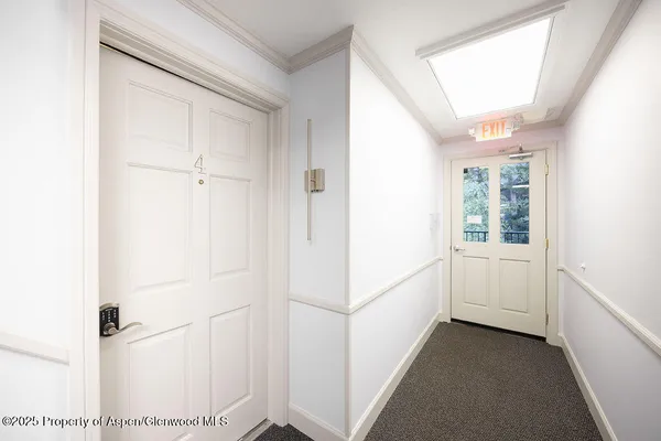 $10,000 | 901 East Hyman Avenue, Unit 4, Aspen, CO 81611