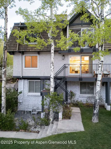 $17,000 | 901 East Hyman Avenue, Unit 4, Aspen, CO 81611