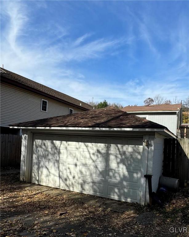 588 Mauch Chunk Road Palmerton, PA 18071 - Photo 7 of 32 a view of outdoor space with swimming pool