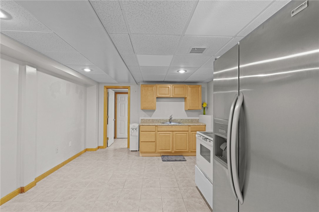 10 Basil Crossing Cranston, RI 02921 - Photo 38 of 50 Gallery Image 38