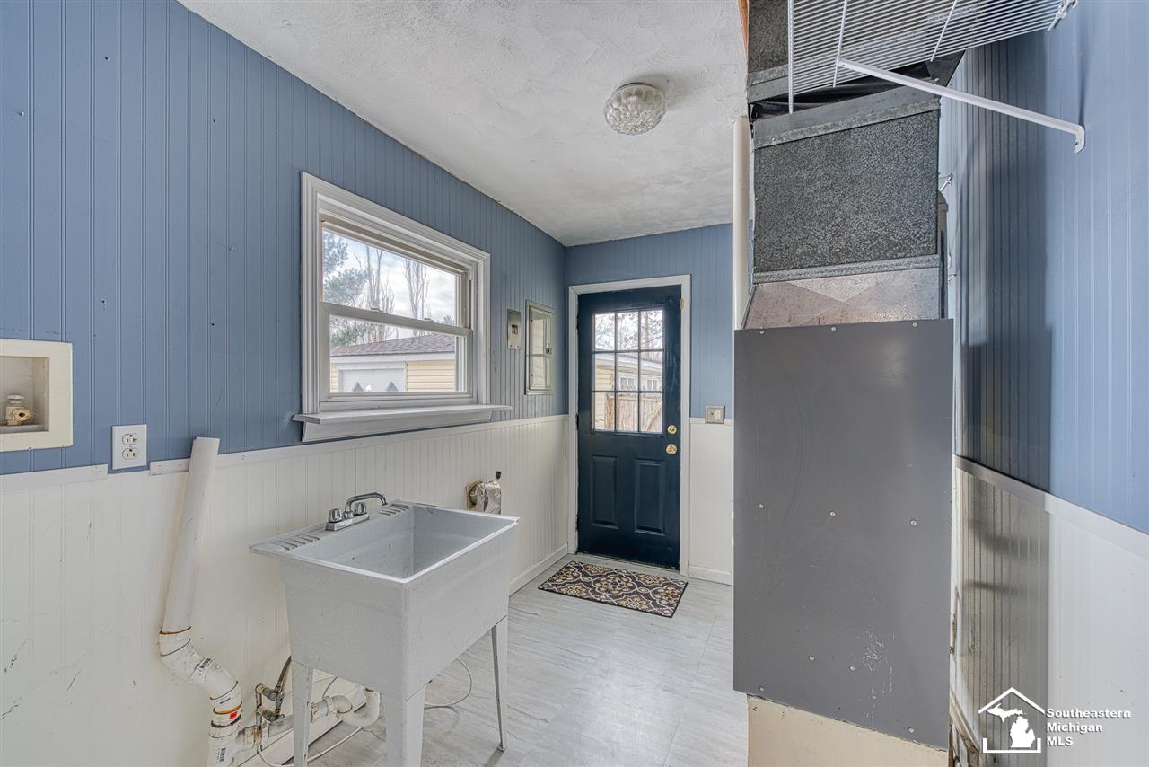 11175 Stewart Road Dundee, MI 48131 - Photo 15 of 21