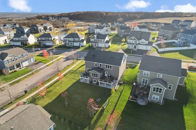 $699,900 | 3863 Founders Path, Chaska, MN 55318