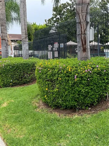 $400,000 | 3073 Gladstone Street, Unit 4, Pomona, CA 91767