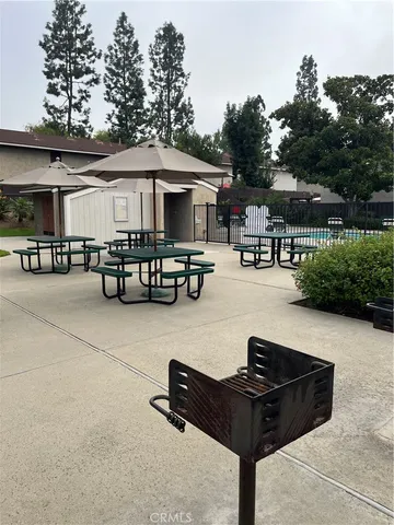 $400,000 | 3073 Gladstone Street, Unit 4, Pomona, CA 91767