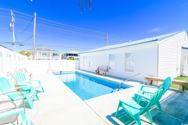 $692,900 | 219 27th Avenue North, North Myrtle Beach, SC 29582