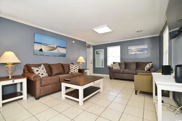 $692,900 | 219 27th Avenue North, North Myrtle Beach, SC 29582