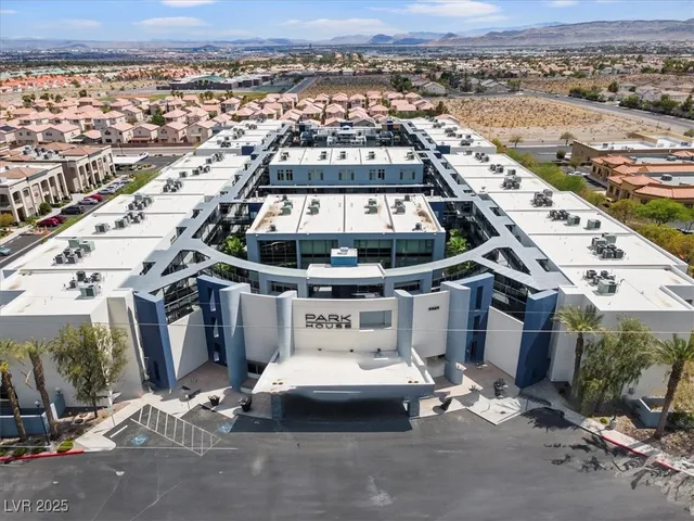 $2,495 | 8925 West Flamingo Road, Unit 120, Las Vegas, NV 89147