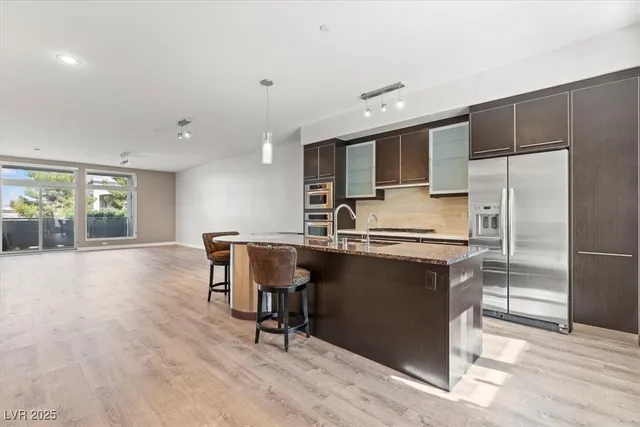 $2,495 | 8925 West Flamingo Road, Unit 120, Las Vegas, NV 89147
