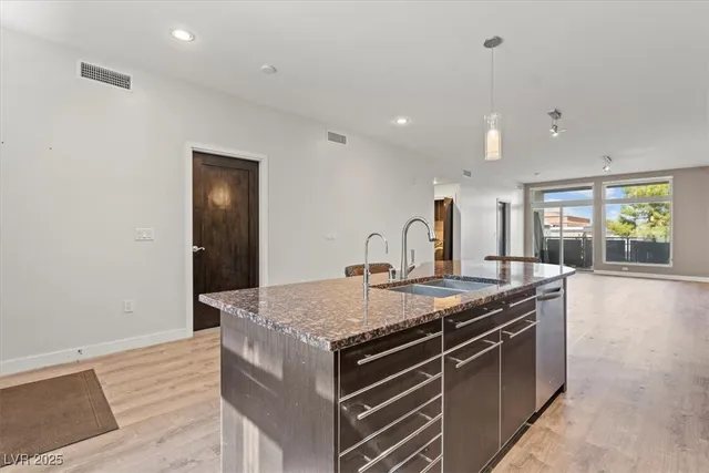 $2,495 | 8925 West Flamingo Road, Unit 120, Las Vegas, NV 89147