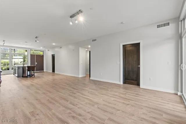 $2,495 | 8925 West Flamingo Road, Unit 120, Las Vegas, NV 89147