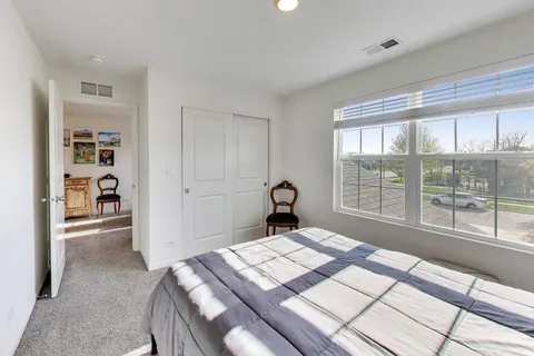 $319,900 | 1205 Prairie View Parkway, Cary, IL 60013