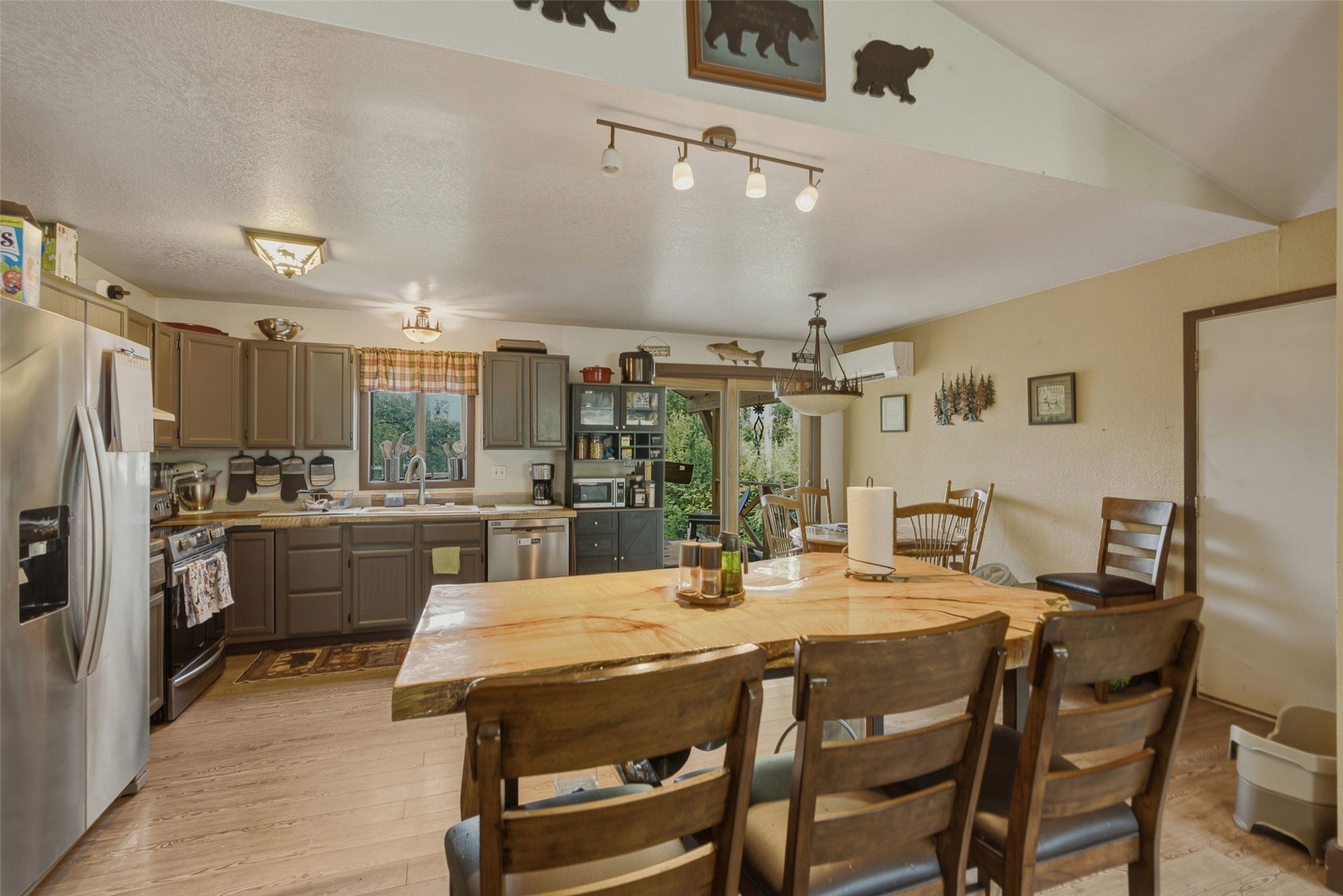 19525 East Mullan Road Clinton, MT 59825 - Photo 59 of 82 Gallery Image 59