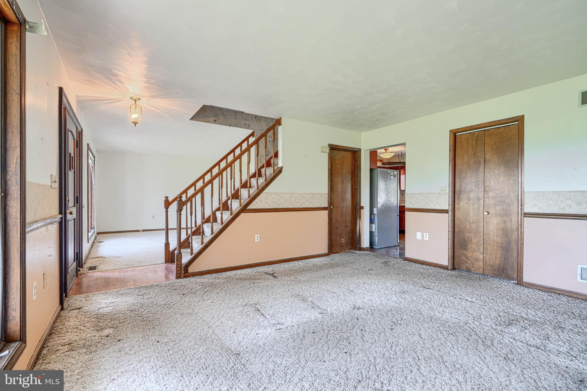 2625 Old Taneytown Road Westminster, MD 21158 - Photo 11 of 77 Family room