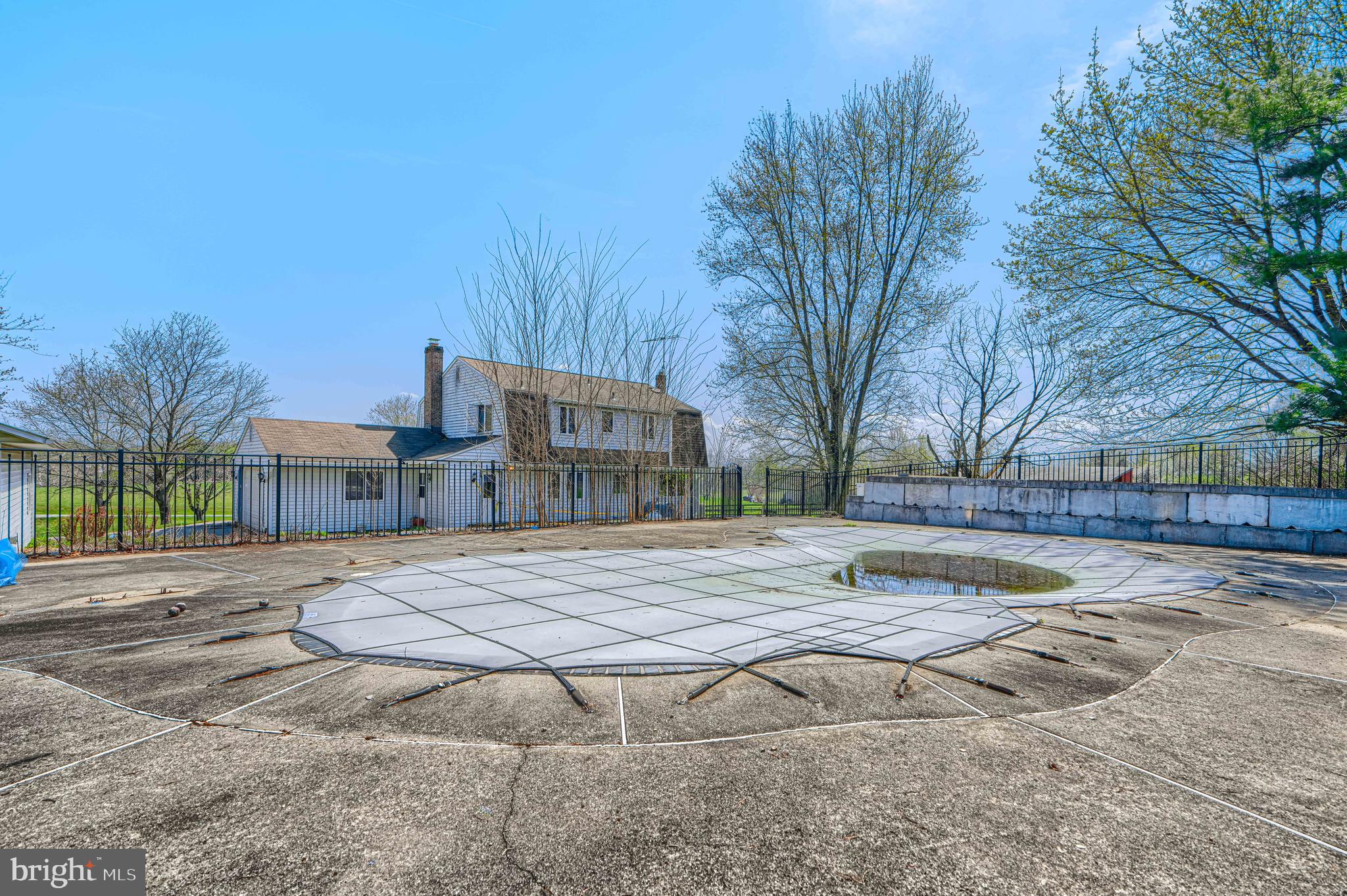 2625 Old Taneytown Road Westminster, MD 21158 - Photo 59 of 77 In-Ground Pool