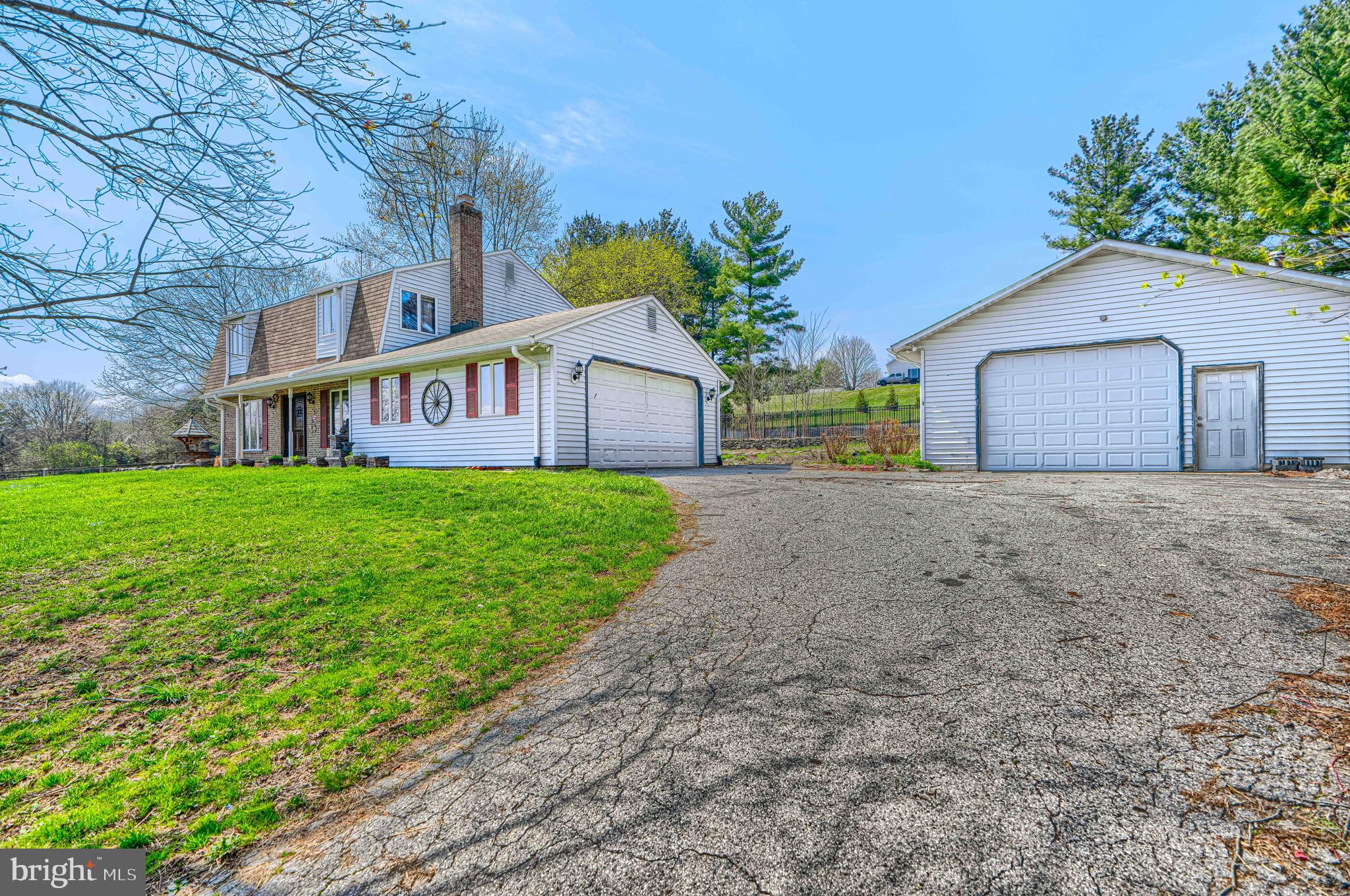 2625 Old Taneytown Road Westminster, MD 21158 - Photo 60 of 77 Garage