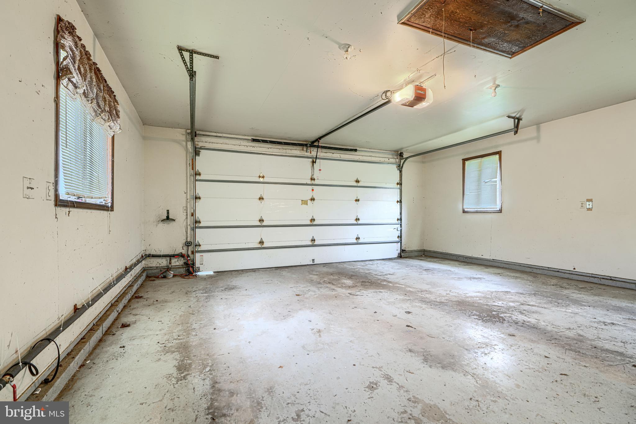 2625 Old Taneytown Road Westminster, MD 21158 - Photo 62 of 77 Garage