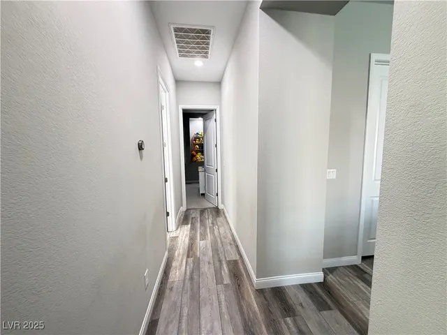 $5,500 | 8480 Warbonnet Way, Las Vegas, NV 89113