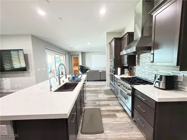 $5,500 | 8480 Warbonnet Way, Las Vegas, NV 89113