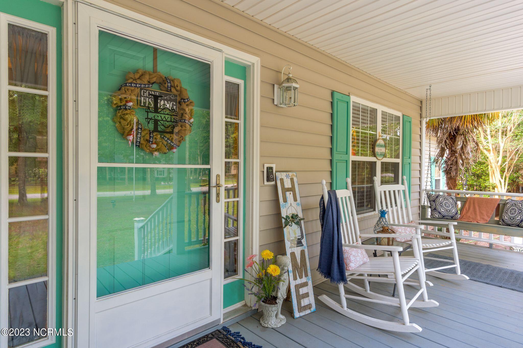 582 Deer Run Road New Bern, NC 28562 - Photo 4 of 43 582 Deer Run Rd-7