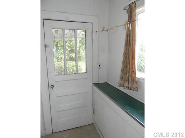 2104 Ashley Road Charlotte, NC 28208 - Photo 15 of 16 Gallery Image 15