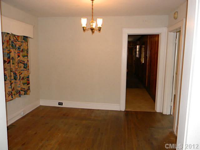 2104 Ashley Road Charlotte, NC 28208 - Photo 10 of 16 Gallery Image 10