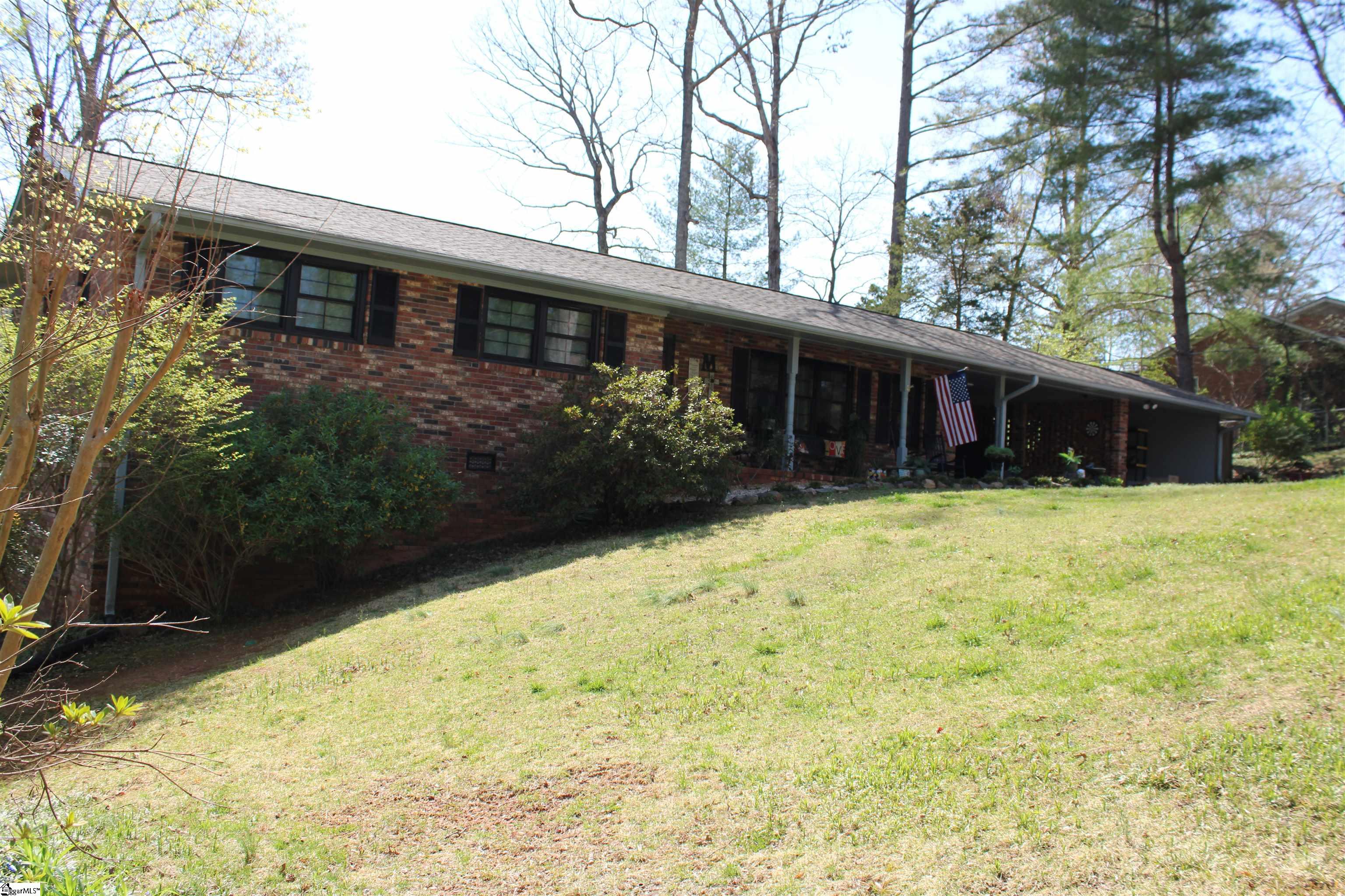 108 Spring Valley Road Pickens, SC 29671 - Photo 3 of 44