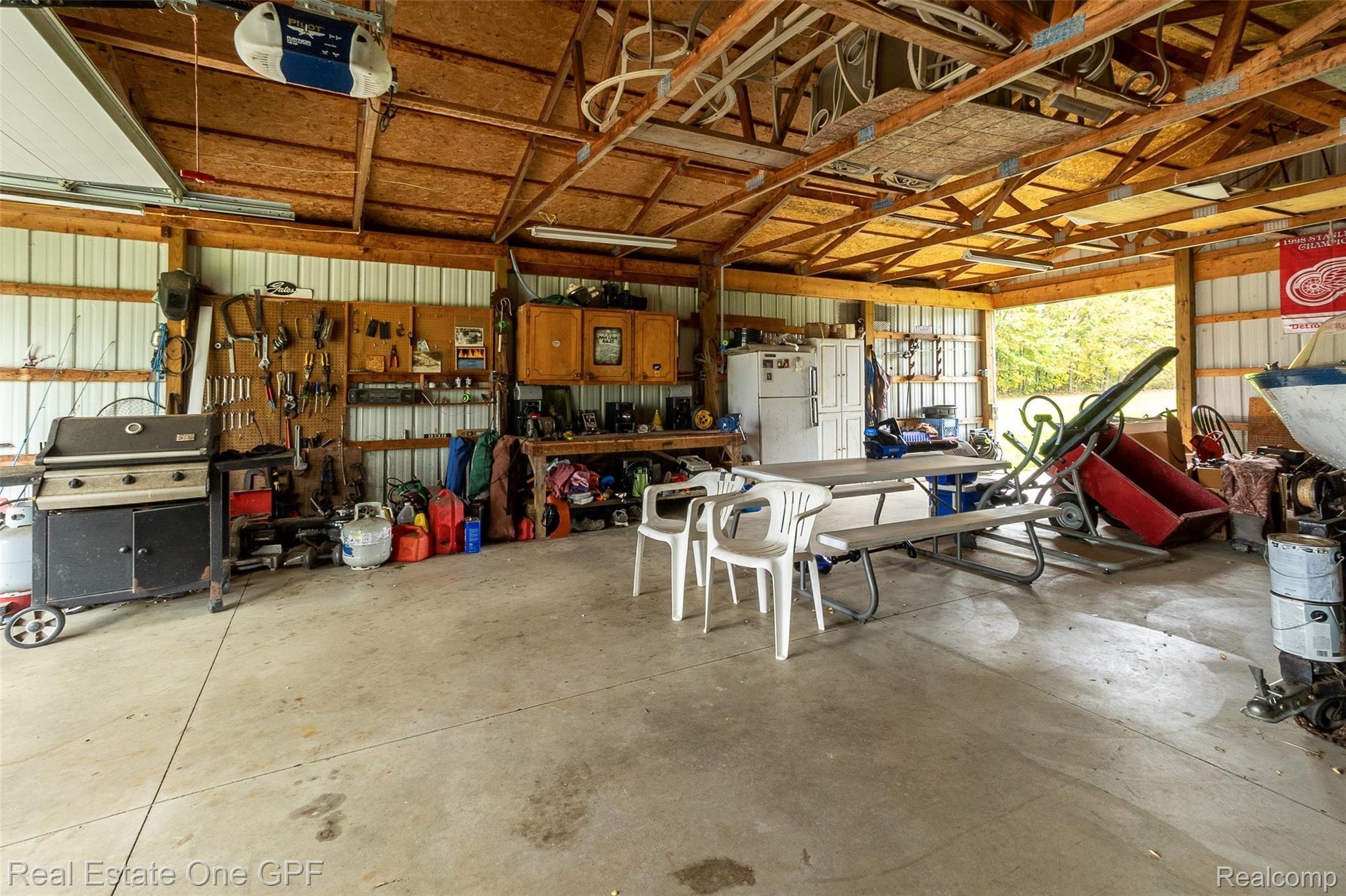 6765 North Road Fort Gratiot, MI 48059 - Photo 52 of 74 066.JPG