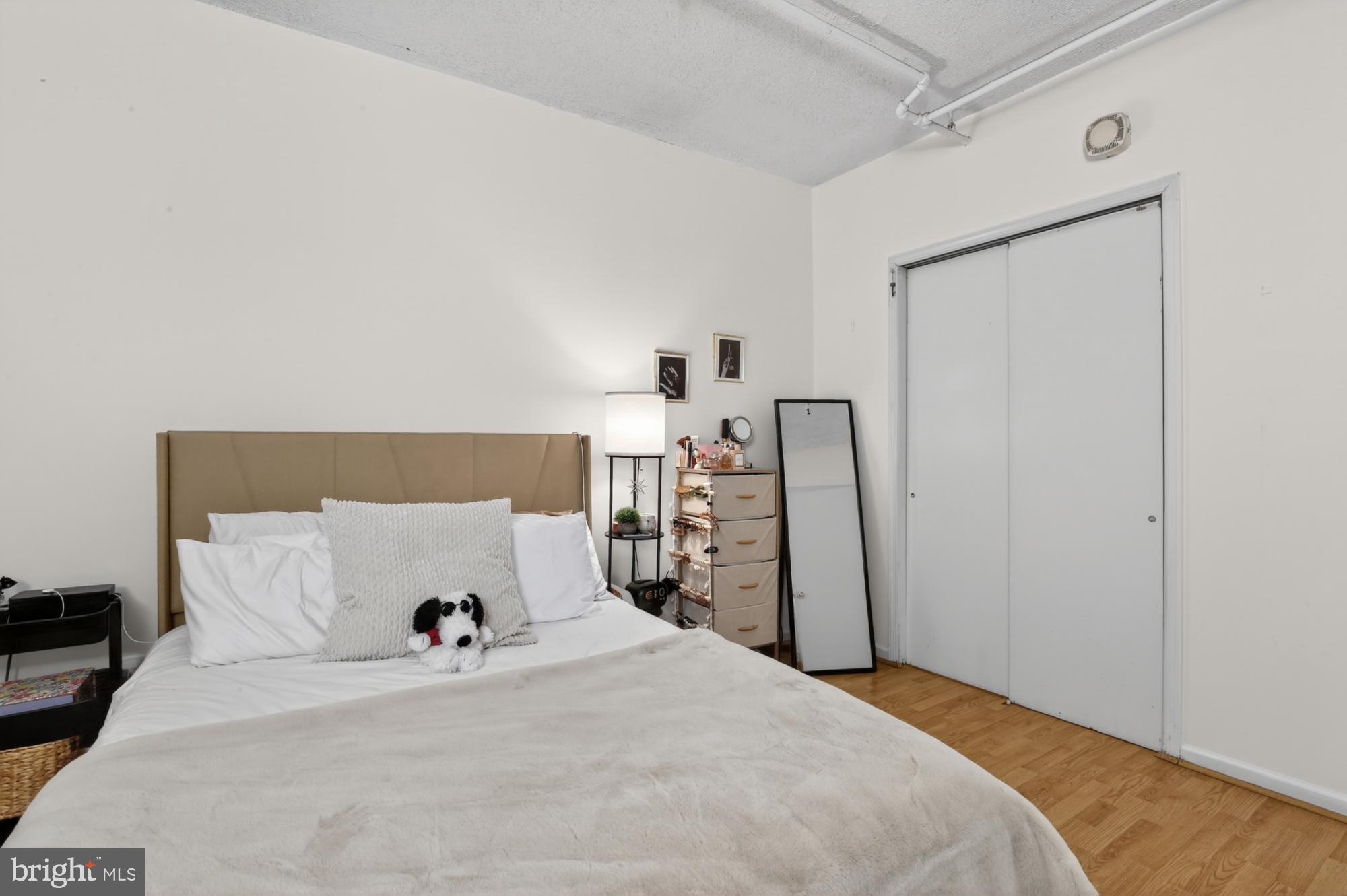 1324 Locust Street, Unit 212 Philadelphia, PA 19107 - Photo 11 of 29