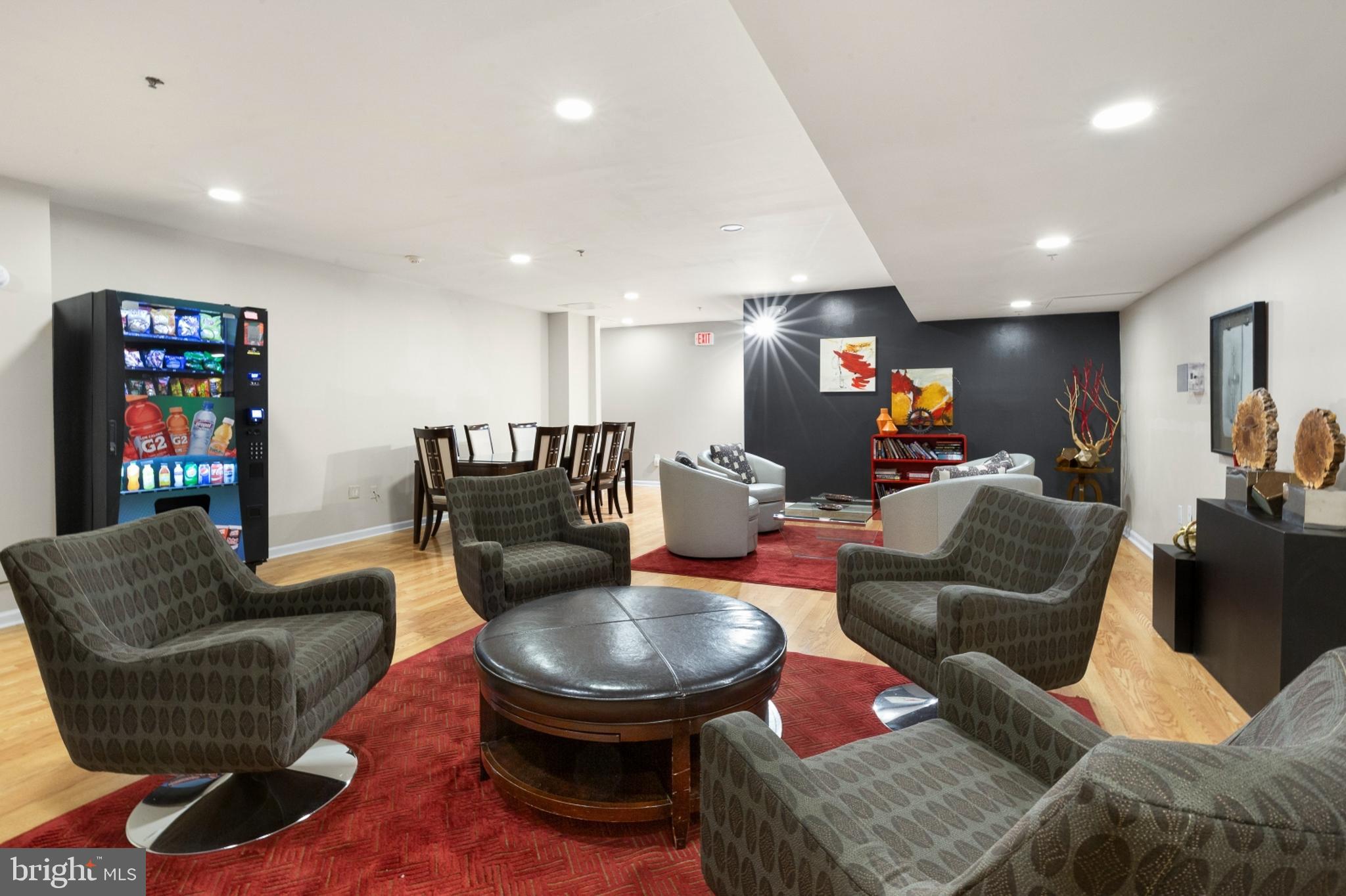 1324 Locust Street, Unit 212 Philadelphia, PA 19107 - Photo 25 of 29