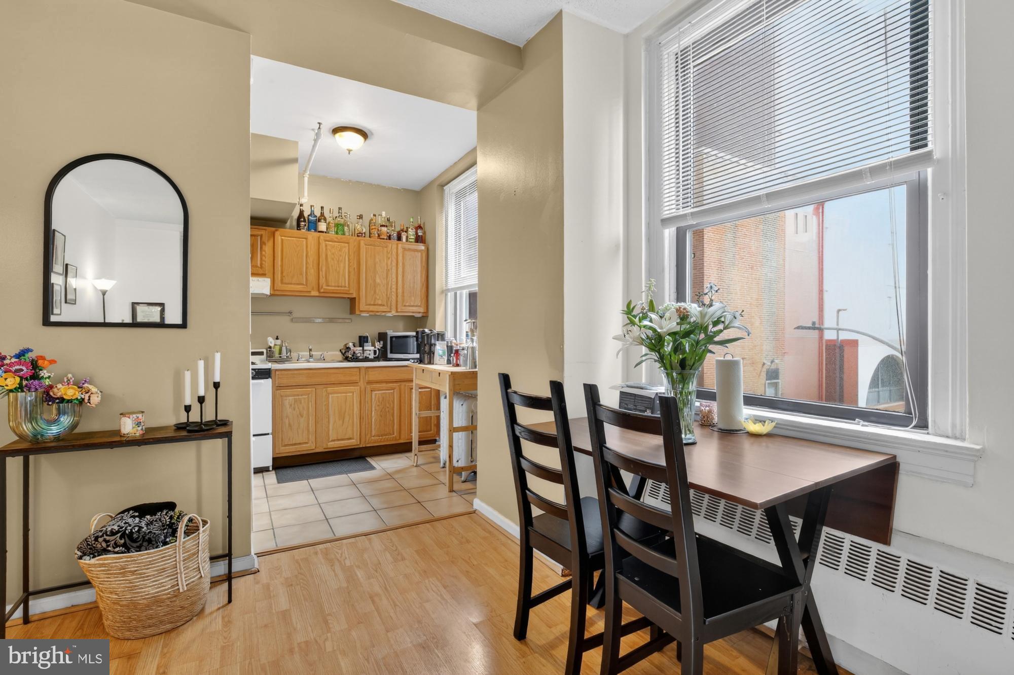 1324 Locust Street, Unit 212 Philadelphia, PA 19107 - Photo 5 of 29