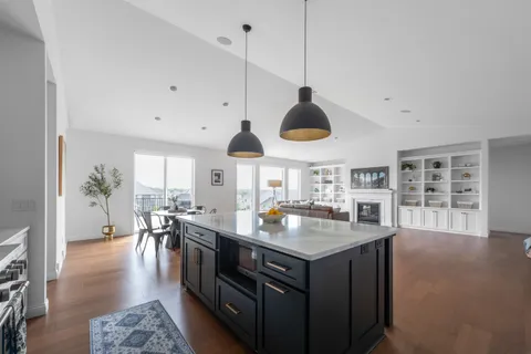 $1,100,000 | 529 Rustic Rise Way, Verona, WI 53593