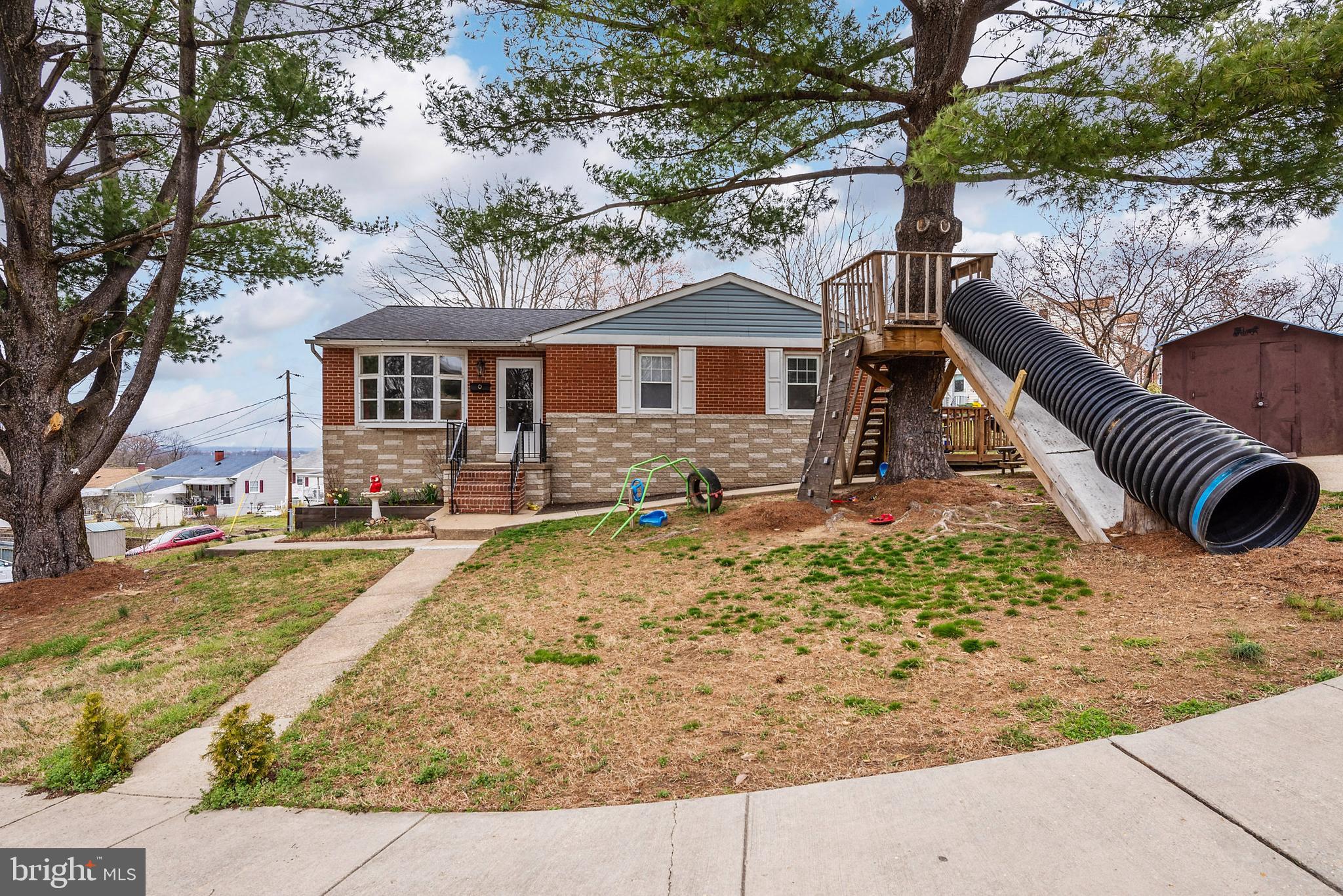 5704 Park Road Baltimore, MD 21225 - Photo 1 of 33 Corner Lot Rancher