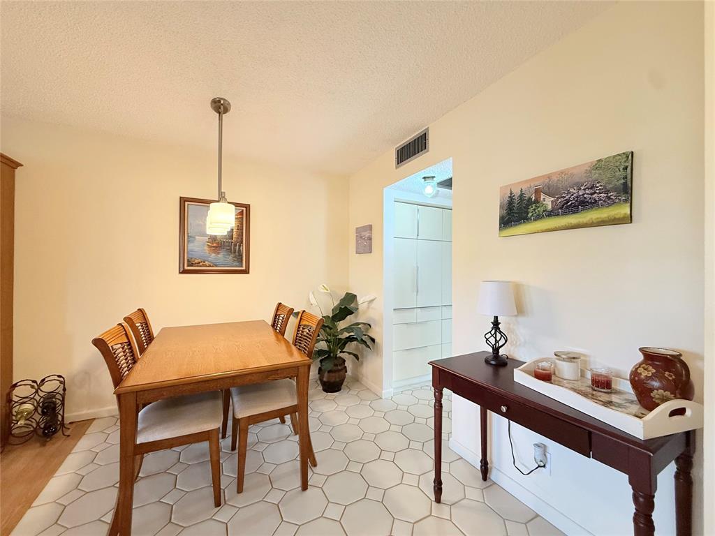 1113 Cambridge East, Unit 1113 Deerfield Beach, FL 33442 - Photo 14 of 44