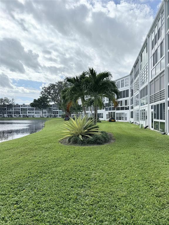 1113 Cambridge East, Unit 1113 Deerfield Beach, FL 33442 - Photo 34 of 44