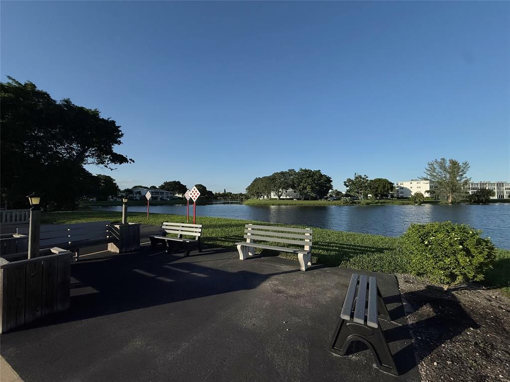 1113 Cambridge East, Unit 1113 Deerfield Beach, FL 33442 - Photo 37 of 44