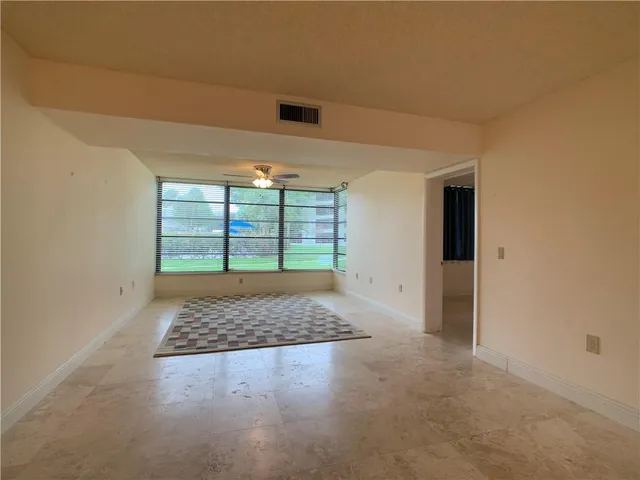 $2,400 | 1721 Whitehall Drive, Unit 102, Davie, FL 33324